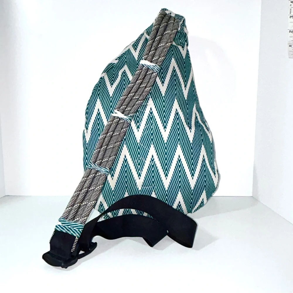 Kavu Original Rope Sling Bag Backpack Crossbody Chevron‎ Teal White Lightweight